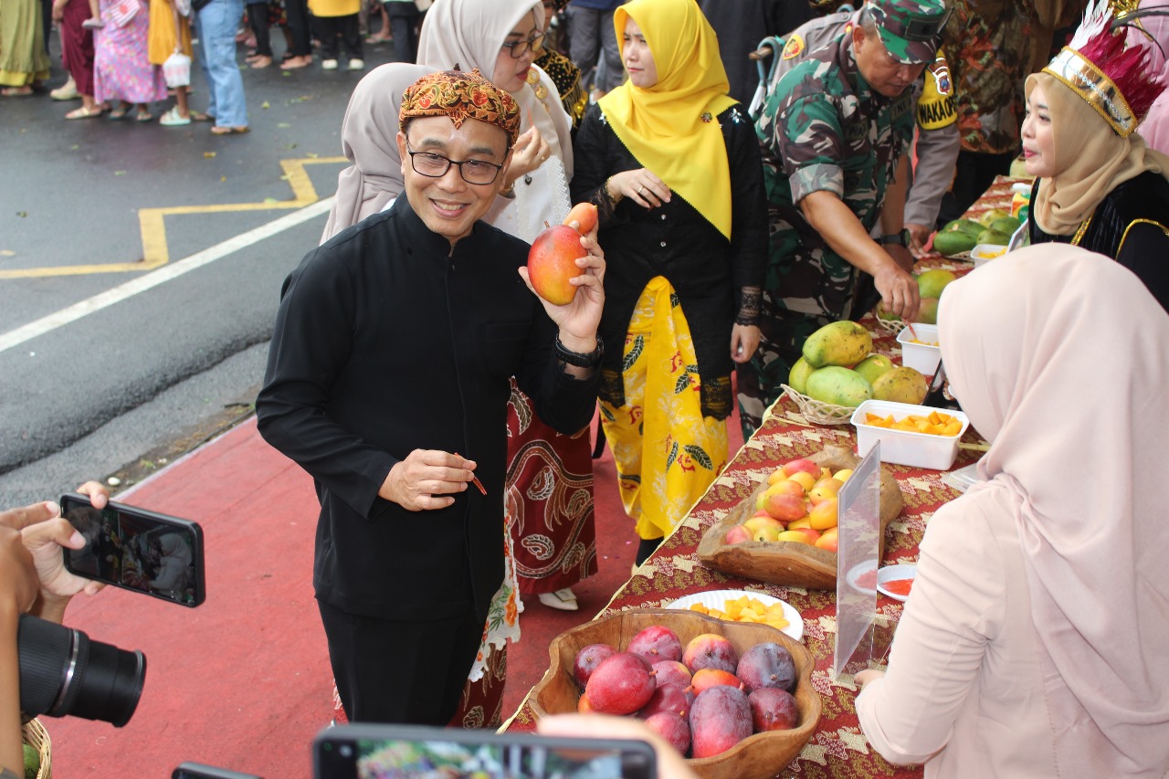 Probolinggo Pesta Mangga 2024: Merayakan Kekayaan Rasa, Budaya, Dan Kreasi Kota Mangga